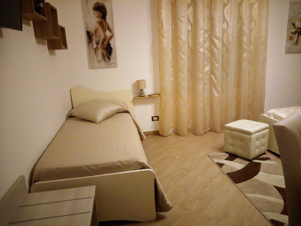L'Oasi Del Porto Bed and Breakfast Trapani Exterior foto